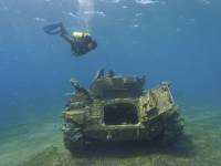 Underwater tank